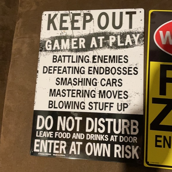 Signs - Picture 2 of 3